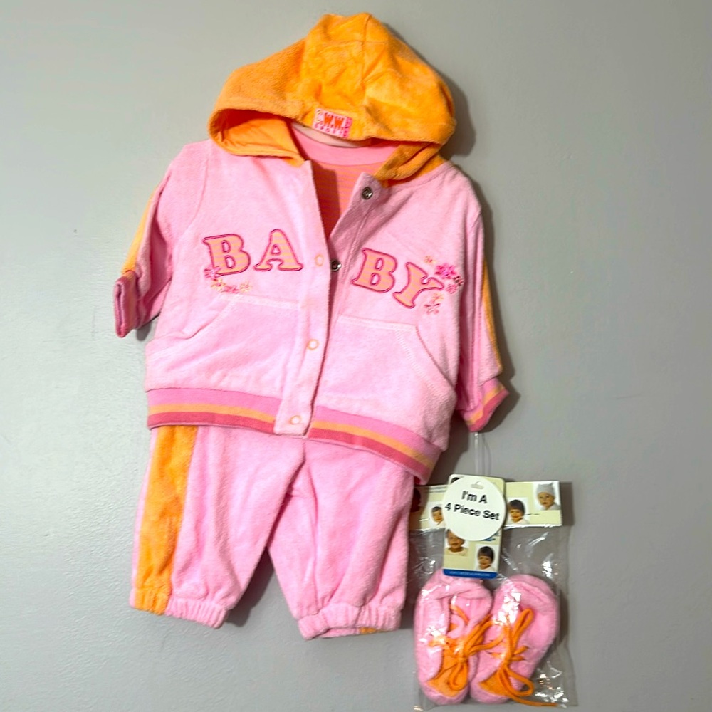 H.W. Carter & Sons 4 piece set Pink & Orange Terrycloth Jogger set NWT